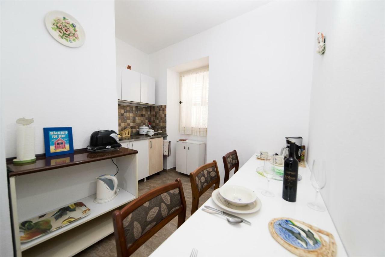 Apartmani More Crikvenica Exterior photo